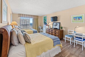 1 quarto, escrivaninha, ferros/tábuas de passar roupa, Wi-Fi de cortesia