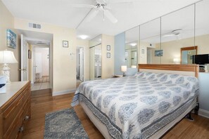 2 chambres, fer et planche Ă repasser, Wi-Fi gratuit, draps fournis