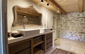 Dusche, Haartrockner