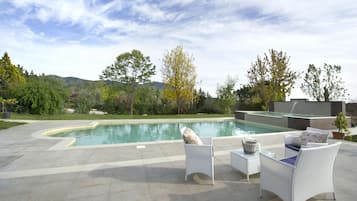Alberca al aire libre