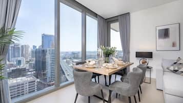 Luxury Apartment | In-room dining