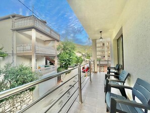 Estudio Confort | Vistas a la calle