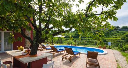 Awesome home in Oprtalj