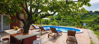 Awesome home in Oprtalj