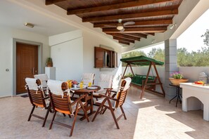 Outdoor dining - Villa Vergio in Kolympia (Rhodes Town, Rhodes, Greece)