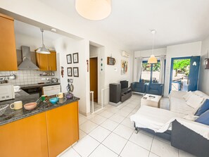 Living area - Sirena Bay Villa #20 (Paralimni)