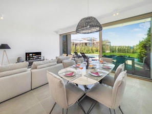 Dining - Azure Seaview - Diamond Villa (Paralimni)