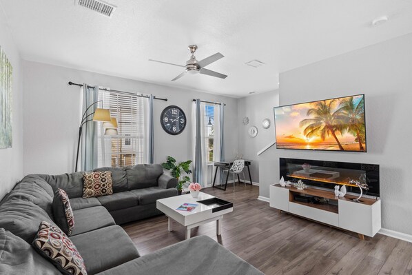 Smart-TV, Kamin