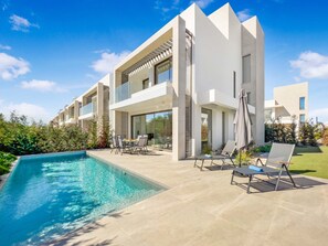 Pool - Azure Seaview - Garnet Villa (Paralimni)