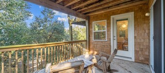 Soundfront Dog Friendly w/ Hot Tub, Elevator, Private Sound Access, Media Room