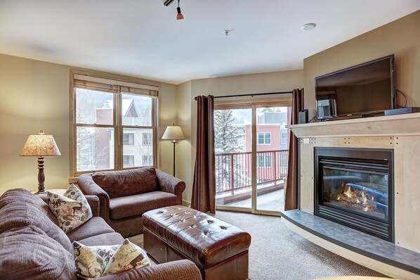 Condo, 2 Bedrooms | Living area - 8231 Silver Mill 2 Bedroom Condo by RedAwning (Keystone)