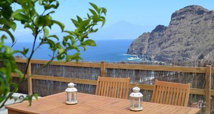 Villa Aloe Oceanviews 2-br house with barbecue and garden