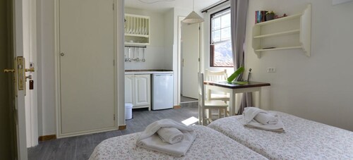 Casa El Patio - Cozy studio with shared terrace, barbecue and mountain views