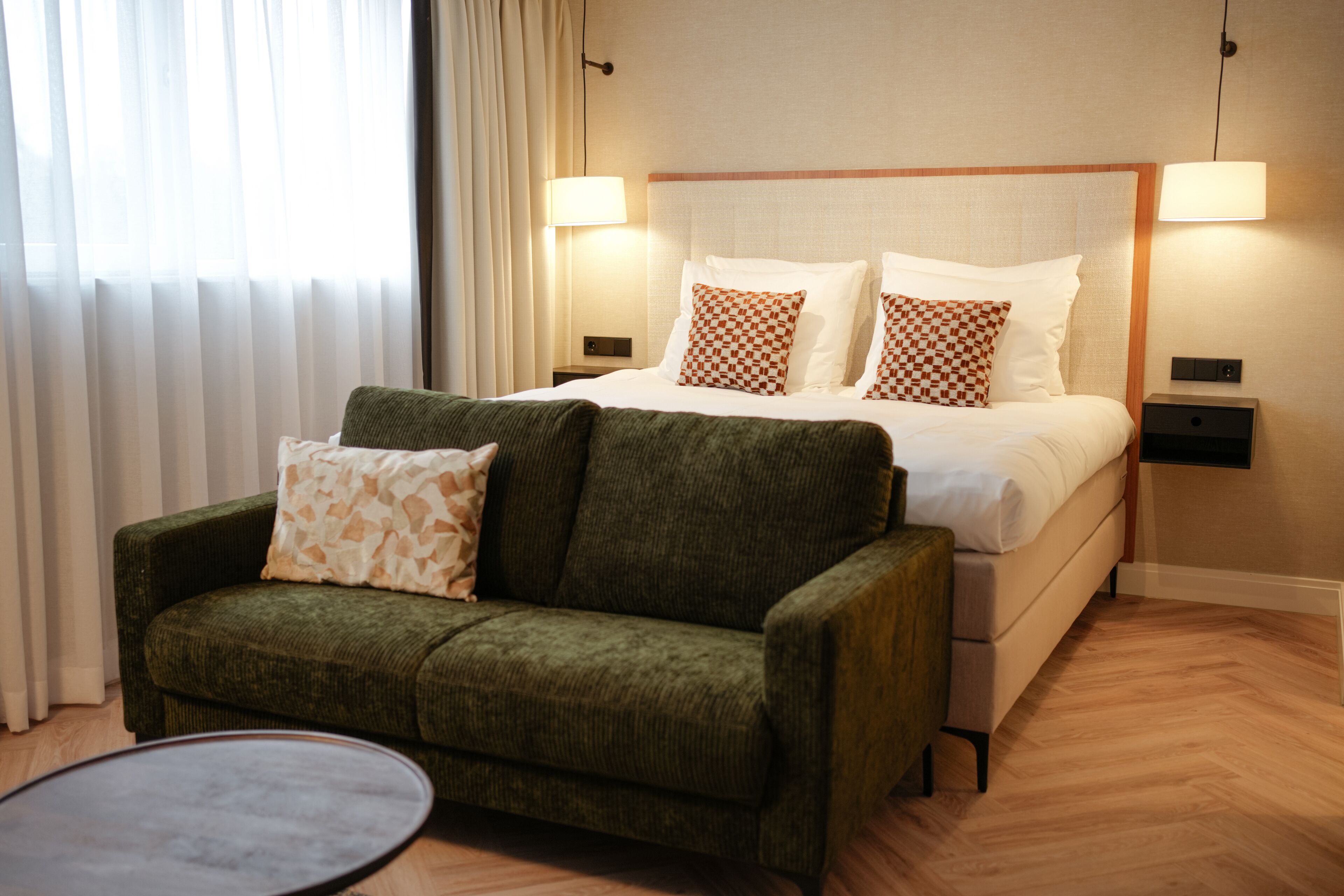 Deluxe studio | Hypoallergeen beddengoed, een kluis op de kamer, een bureau