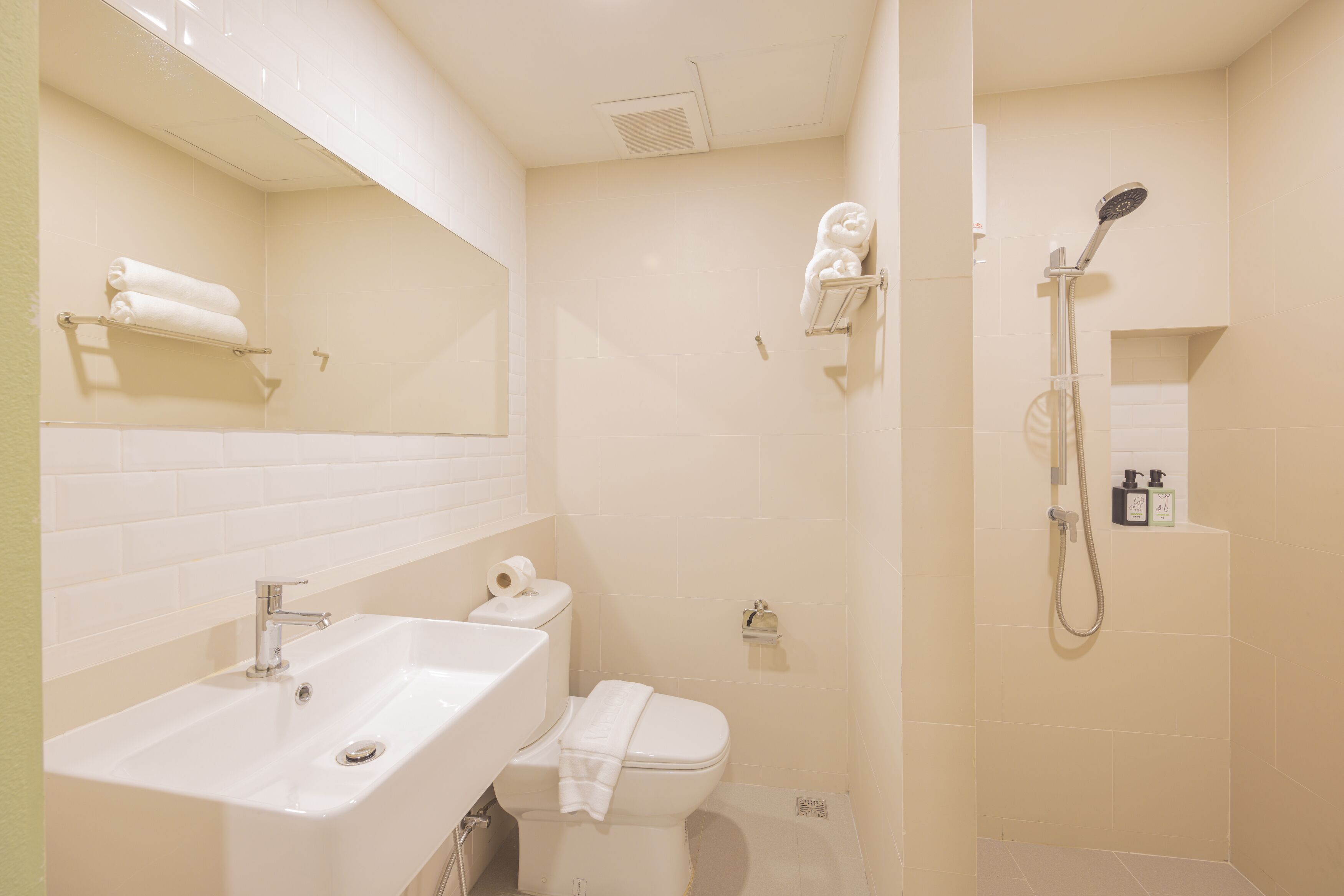 Photo - Chamemon Bed Phuket Town