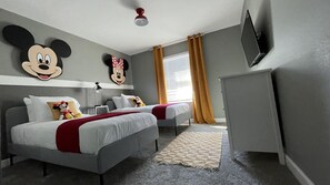 4 slaapkamers, een strijkplank/strijkijzer, gratis wifi, beddengoed