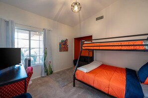 4 bedrooms, desk, iron/ironing board, travel cot