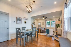 Interior - 1 Mi to Duke University: Centrally Located Home (Durham)