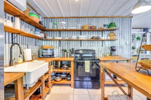 Interior - Bohemian New Braunfels Home w/ River Access! (New Braunfels)