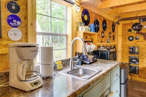 Cottage (0 Bedroom) | Interior - Tree-lined Higden Retreat: Close to Parks + Trails (Higden)
