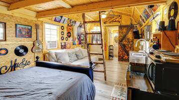 Cottage (0 Bedroom) | Intérieur