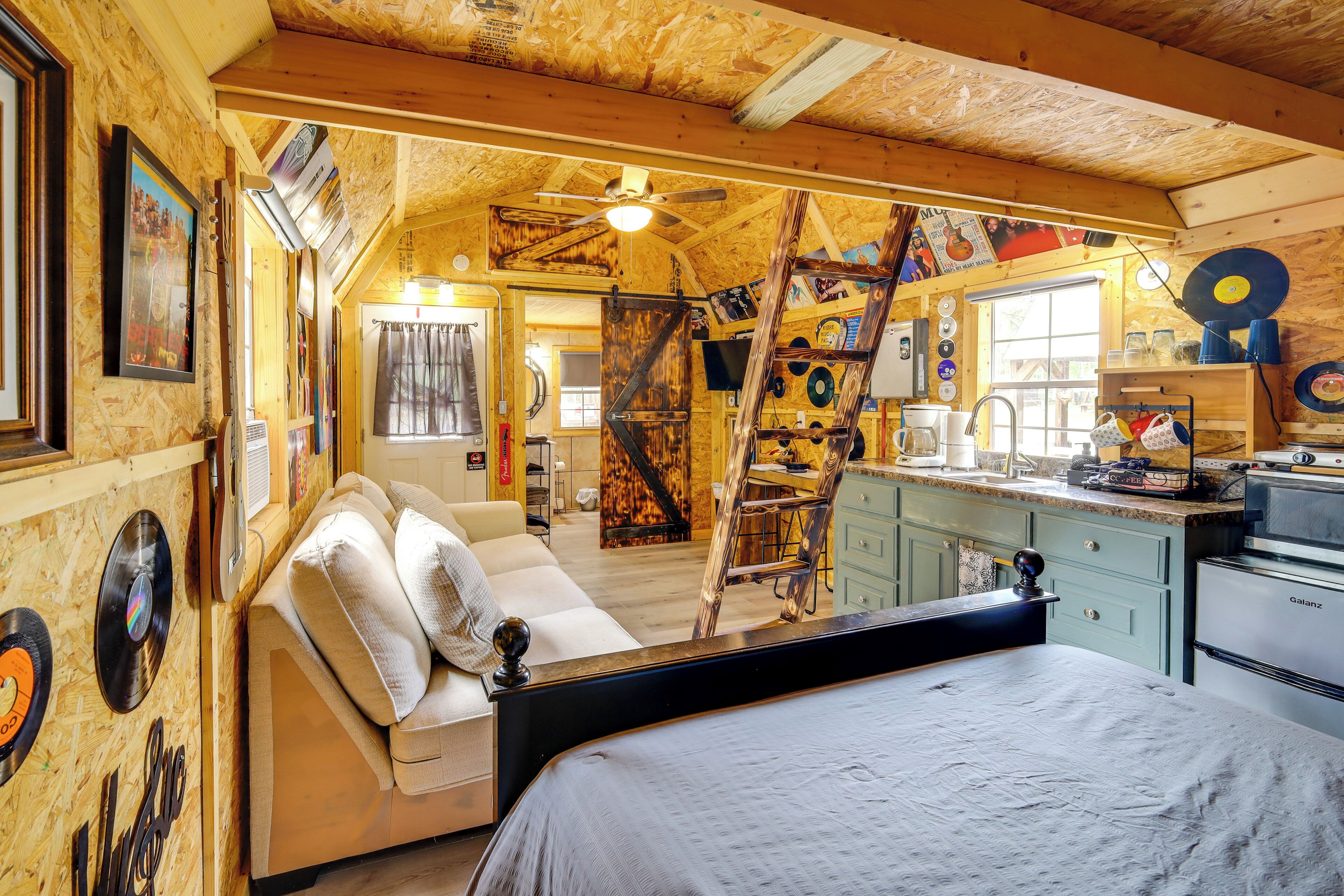 Cottage (0 Bedroom) | Interior