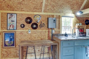 Cottage (0 Bedroom) | Interior - Tree-lined Higden Retreat: Close to Parks + Trails (Higden)