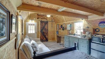 Cottage (0 Bedroom) | Interior