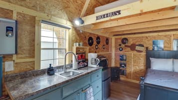 Cottage (0 Bedroom) | Interior