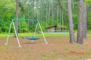 Apartment (0 Bedroom) | Interior - Cozy Higden Studio: Close to Greers Ferry Lake! (Higden)