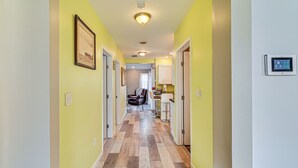 Cottage (2 Bedrooms) | Interior