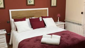 4 chambres, fer et planche Ă repasser, Wi-Fi, draps fournis