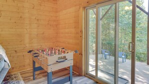 Interior - Deck, Grill & Fire Pit: Blue Ridge Mountain Cabin! (Bostic)