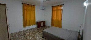 2 Schlafzimmer, Bettwäsche