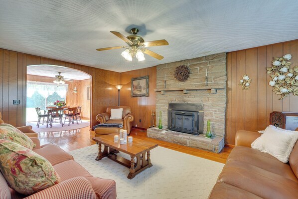 House (4 Bedrooms) | Interior