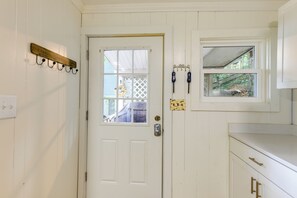 House (1 Bedroom) | Interior