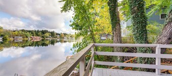 Horseshoe Lake Vacation Rental w/ Deck & Kayaks!