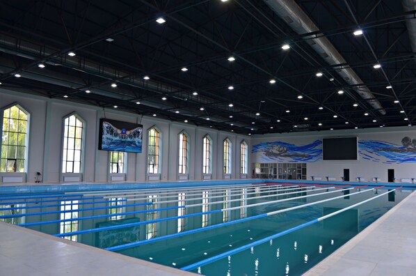 Indoor pool - Arena Apartments Guba (Quba)