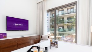 Interior - Dream Inn - Family Beach Getaway in Fujairah (Fujairah)