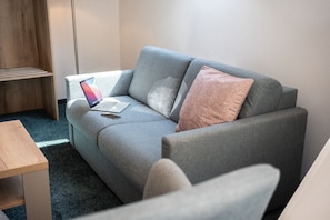 Quarto casal luxo, suíte | Comodidades do quarto