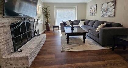 Upscale Classy Cozy Fun 6King
