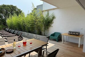 Outdoor dining - Attractive Villa with Private Pool (Solenzara)