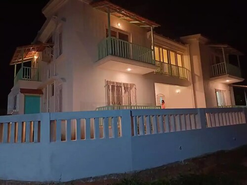 Quaint 1 bed apartment in a villa at Beseco bnb.
