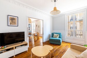 Fernseher, Bücher