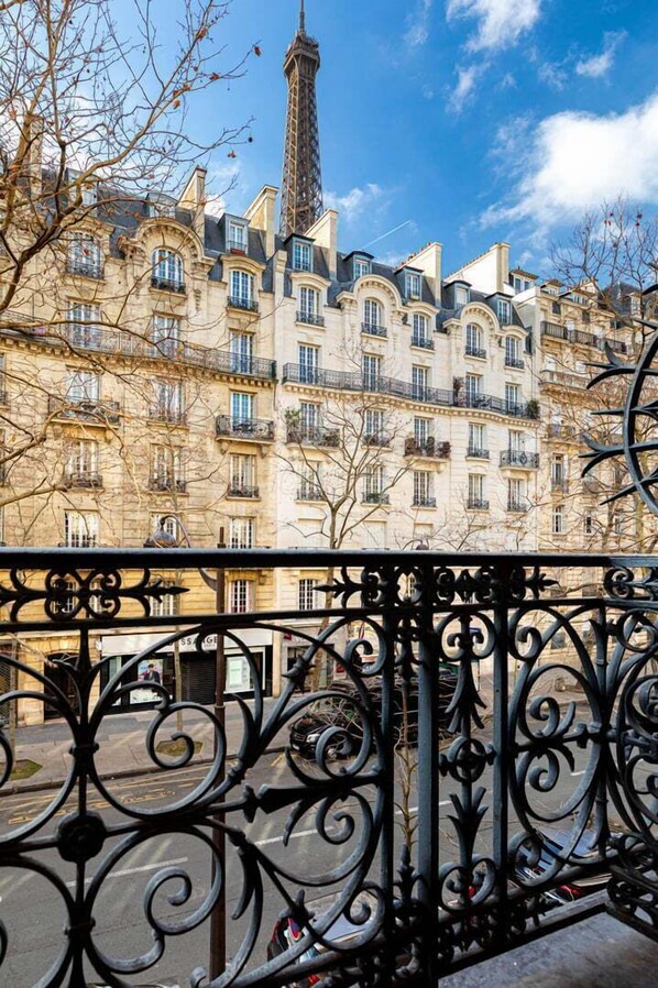 Property grounds - GuestReady - Bourdonnais Bliss in Paris Centre (Paris)