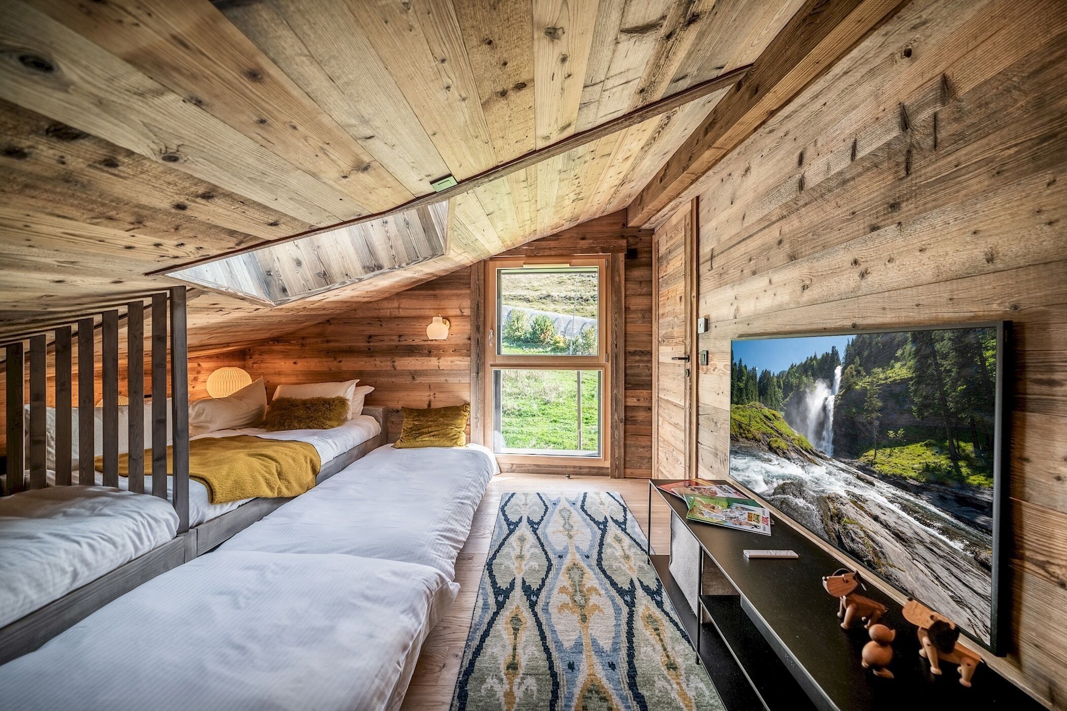 5 chambres, fer et planche à repasser, Wi-Fi gratuit, draps fournis