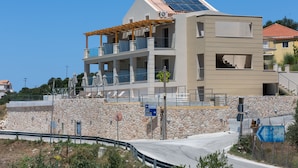 Front of property - Sky View Suites Kefalonia  (Kefalonia)