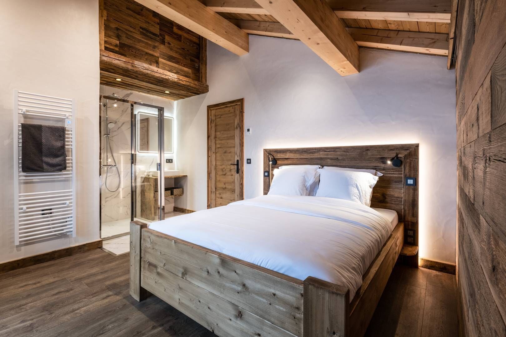 5 habitaciones y wifi gratis 