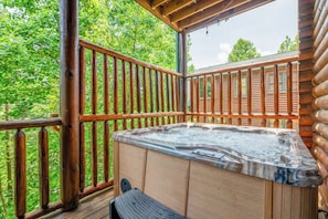 Bain à remous extérieur