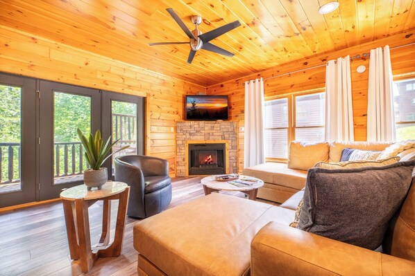 テレビ、テーブルサッカー台